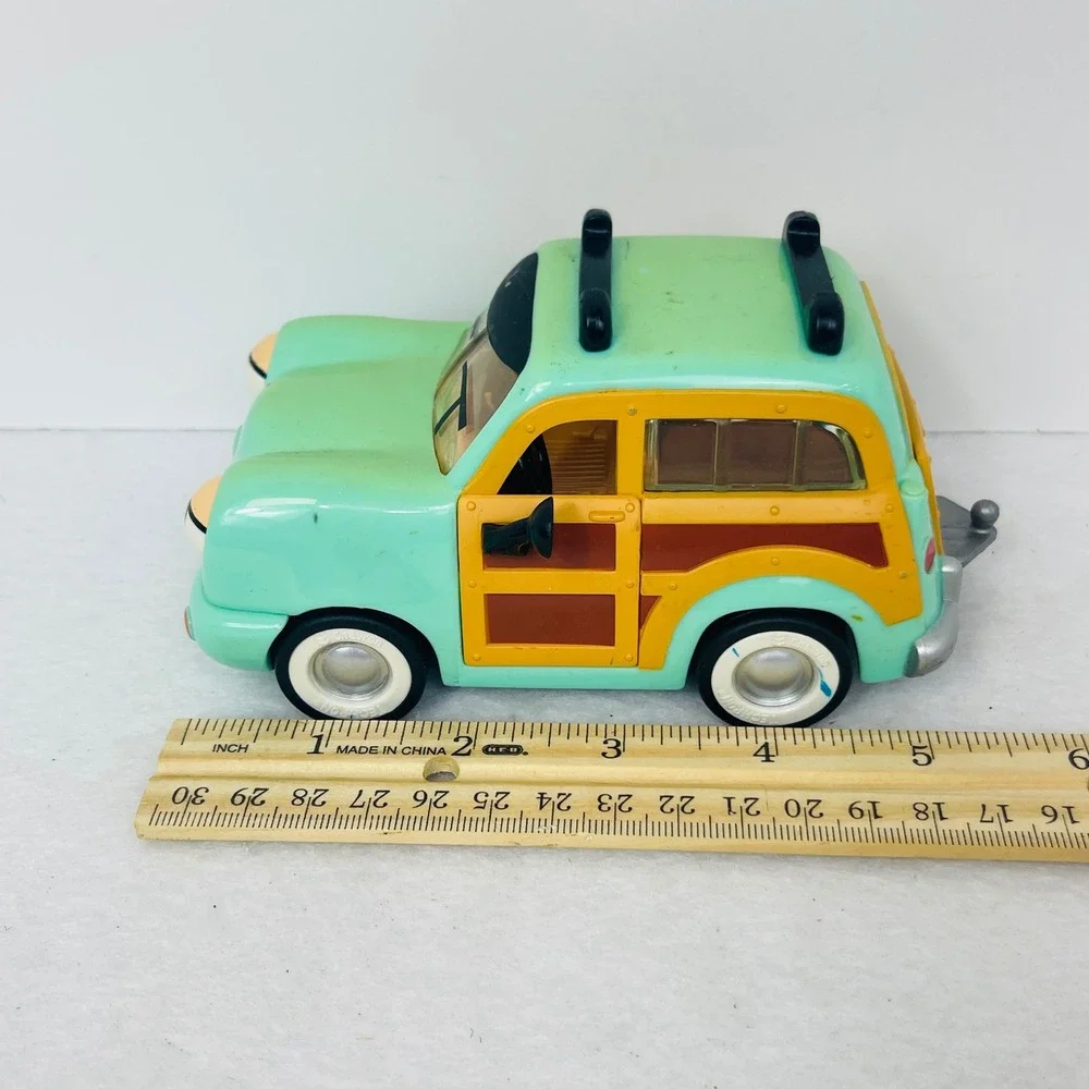 Chevron Cars Woody Wagon Mint Green Woodie Collectible Toy Car Techron 1996